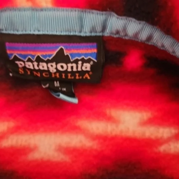 Patagonia Red and Blue Patterned Fleece Pullover - Picture 2 of 5